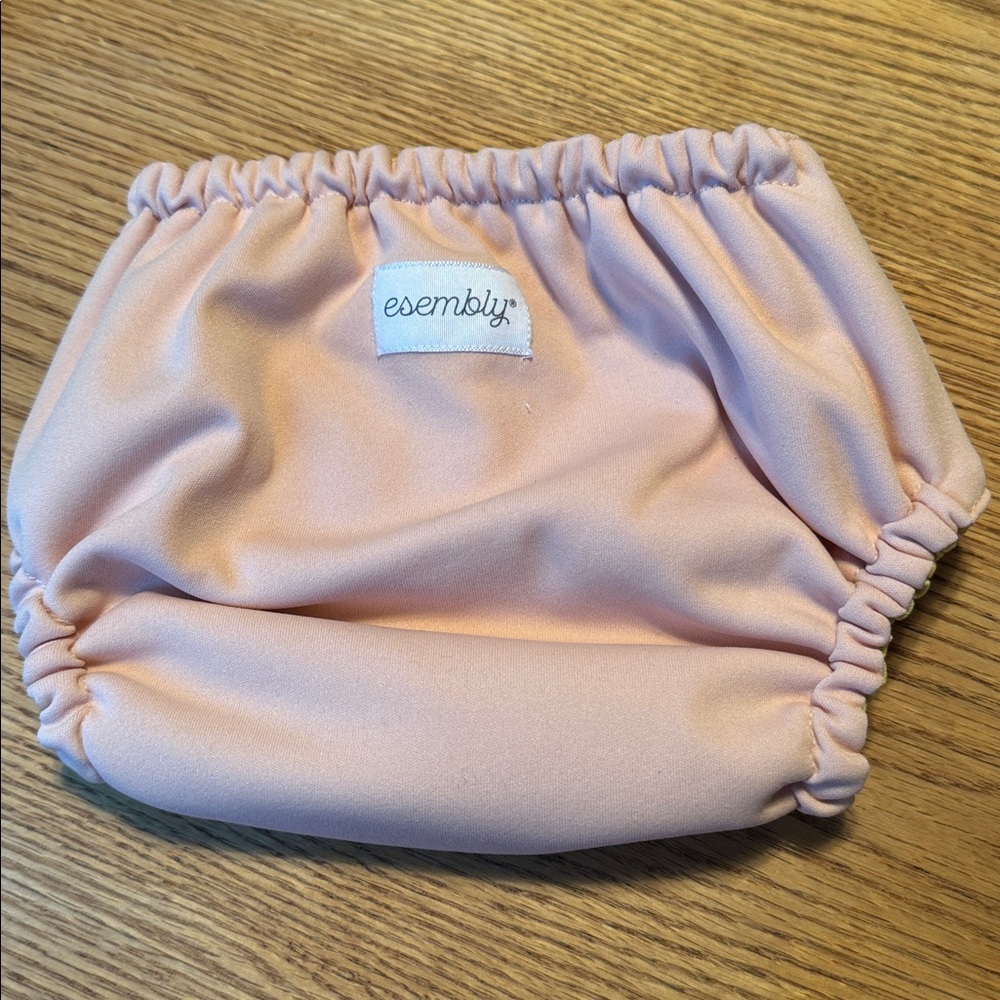 Esembly size 1.  7-17lbs
Color: Blush - Picture 2 of 4